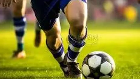 “定南足球盛事‘大江新闻杯’激情启幕，新疆阿克陶共赏赛事精彩”