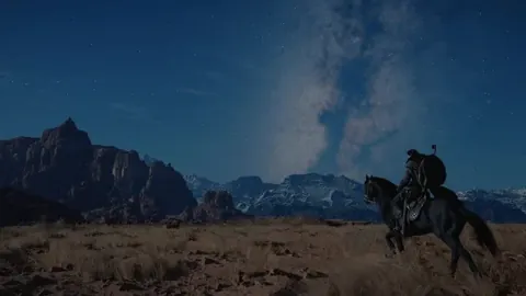 积分排行：海港等四队并列7分，浙江等三队积5分，亚泰与三镇暂无积分